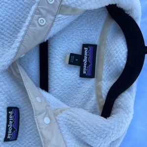 Patagonia women’s sweater white size small